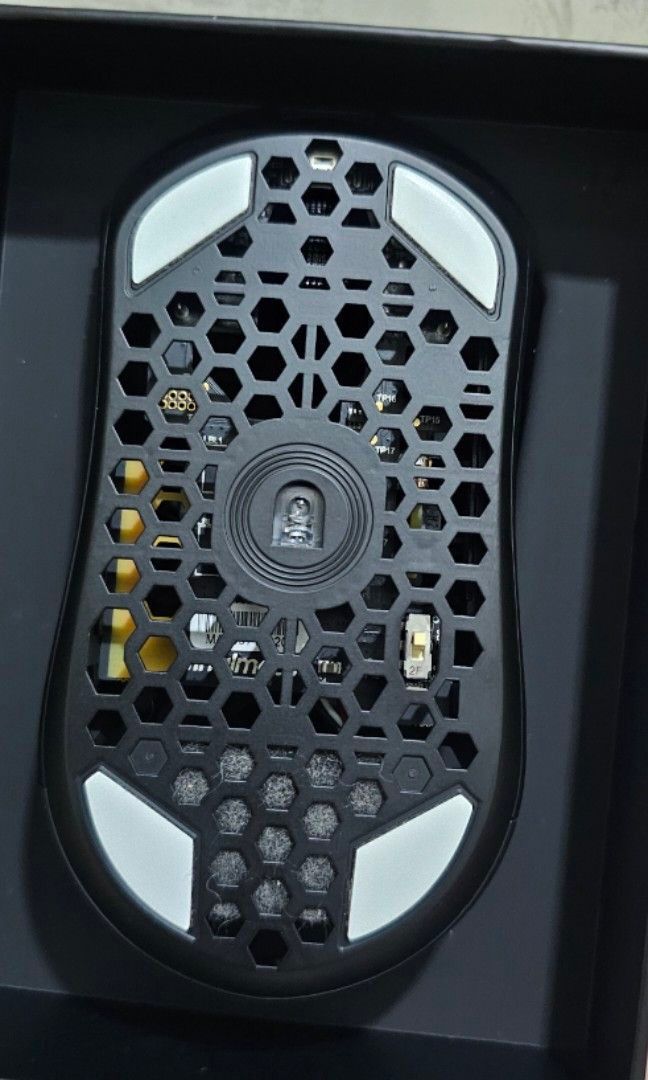 WTS/WTT Finalmouse Ultralight X Phantom Lion Batch 2, Computers 