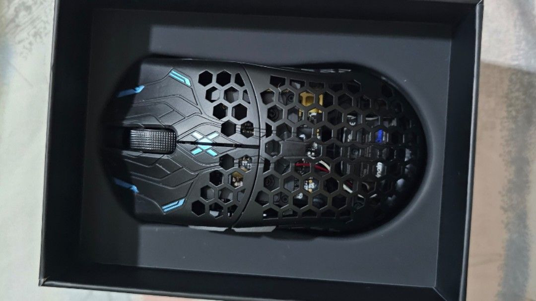 WTS/WTT Finalmouse Ultralight X Phantom Lion Batch 2, Computers 