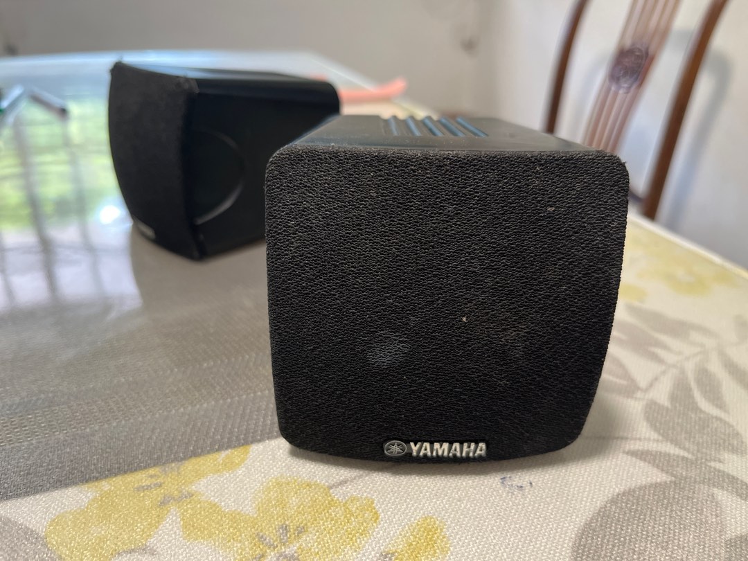 Yamaha top satellite speakers