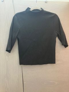 （分類：）位於 。 由 leratoyk 提交（商品編號 1281597070，圖片 1）。簡介： 。