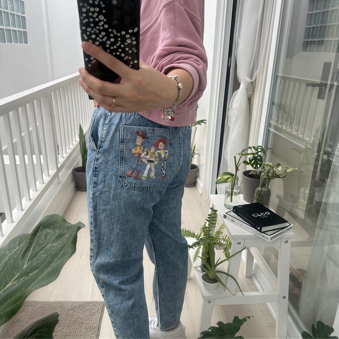 Zara x Disney Toy Story Mom Jeans Women s Fashion Bottoms Jeans
