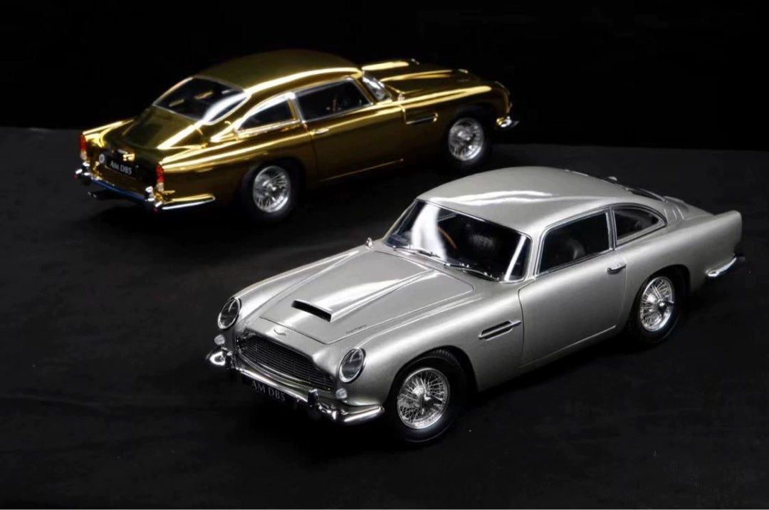 Xiaoguang アストン マーティン　DB5 1/18 オートアート　京商 Xiaoguang アストン マーティン DB5 1/18 オートアート 京商 1⁄18 DB5