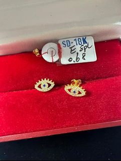 18K Saudi Gold evil eye earrings