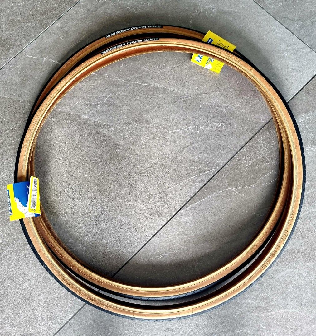 2 x Michelin Dynamic Classic Road Hybrid Bike Tyres 700x28C Tan Wall