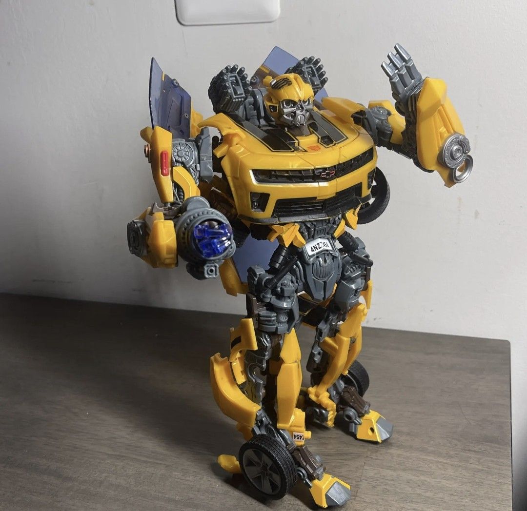 變形金剛Transformers Battle ops Bumblebee, 興趣及遊戲, 玩具& 遊戲 