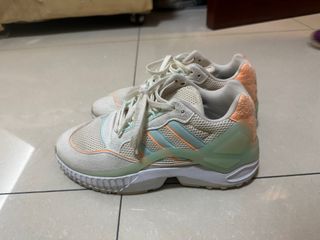 （分類：）位於 。 由 chan1515 提交（商品編號 1281754660，圖片 1）。簡介： 。