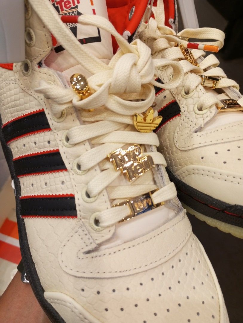 adidas Originals Top Ten Hi x ESPN, Men's Fashion, Footwear, Sneakers on  Carousell