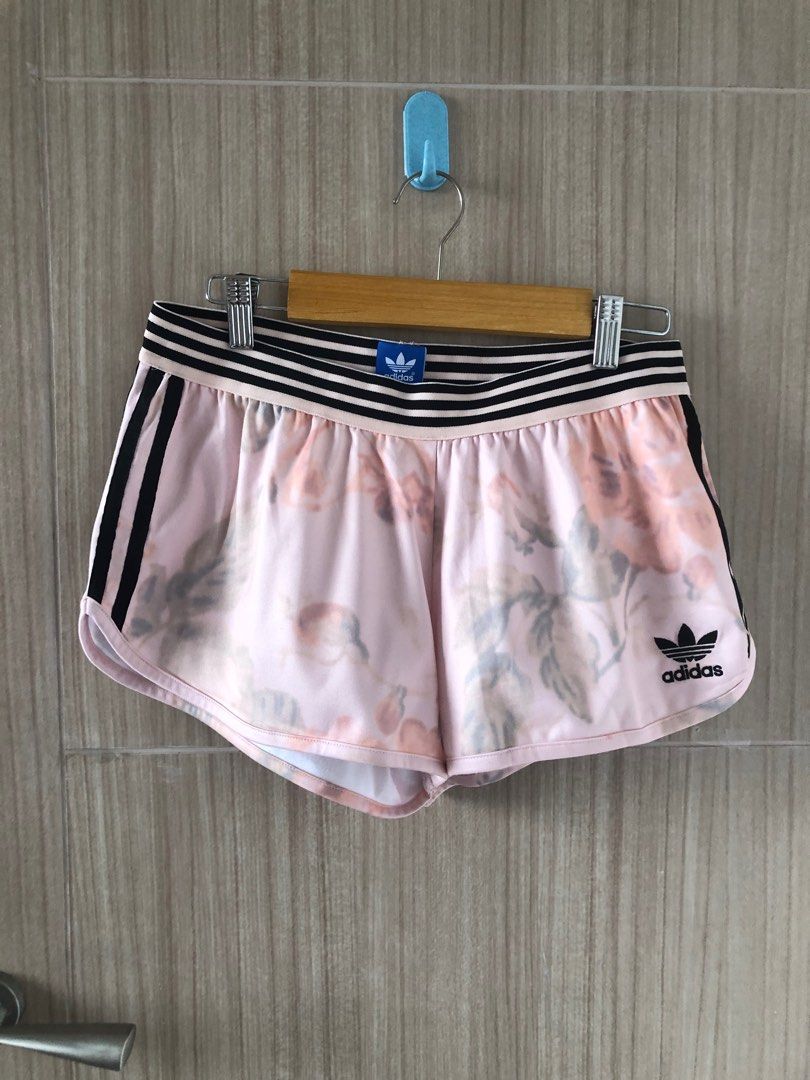 Pastel rose discount adidas shorts