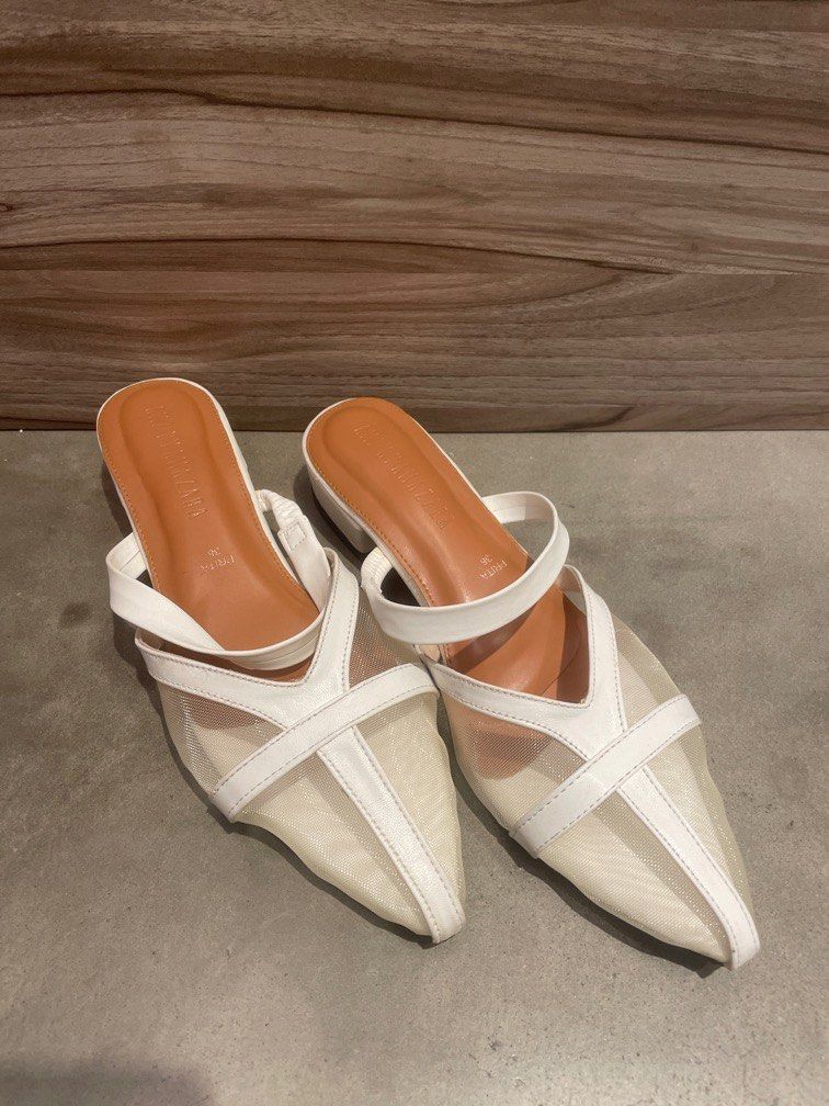 Amazara shoes top