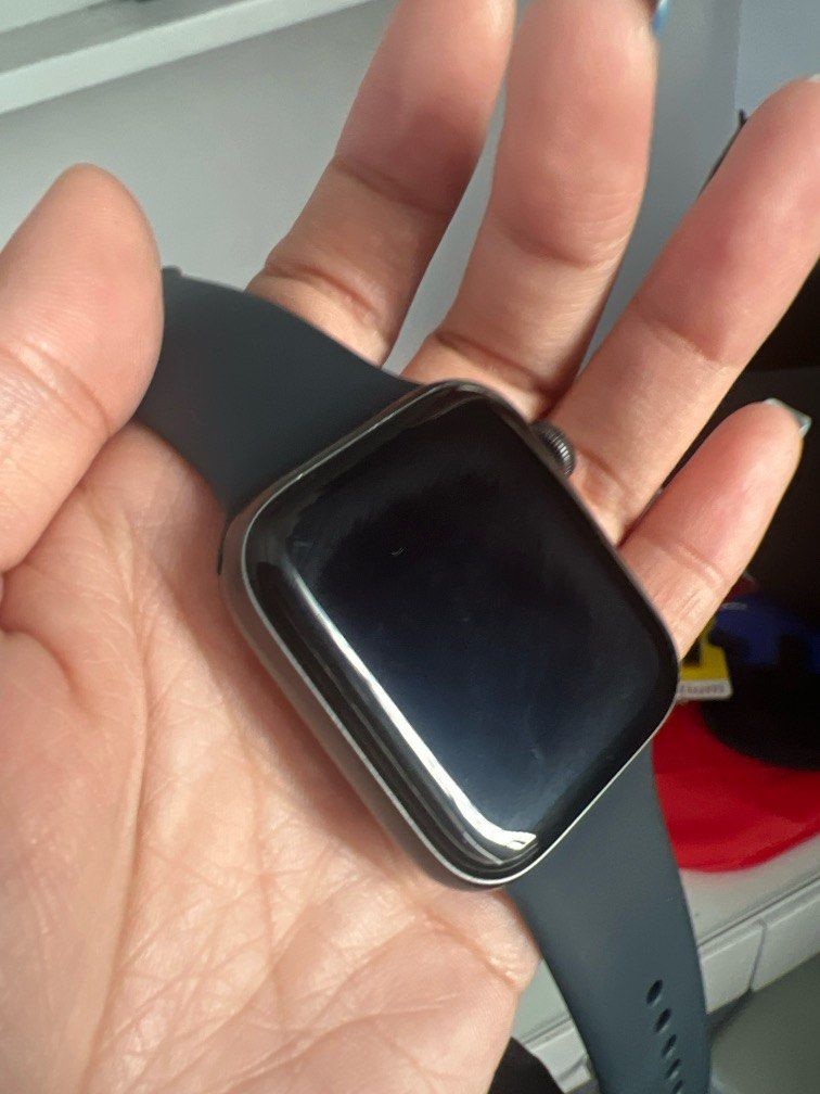 Iwatch series 2 olx 2025