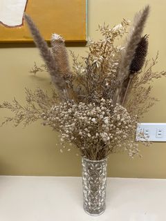 Arranged Dried Flowers with Vase