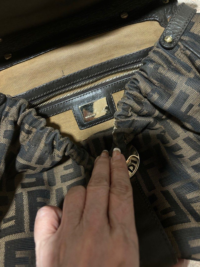 Fendi zucca magic bag deals