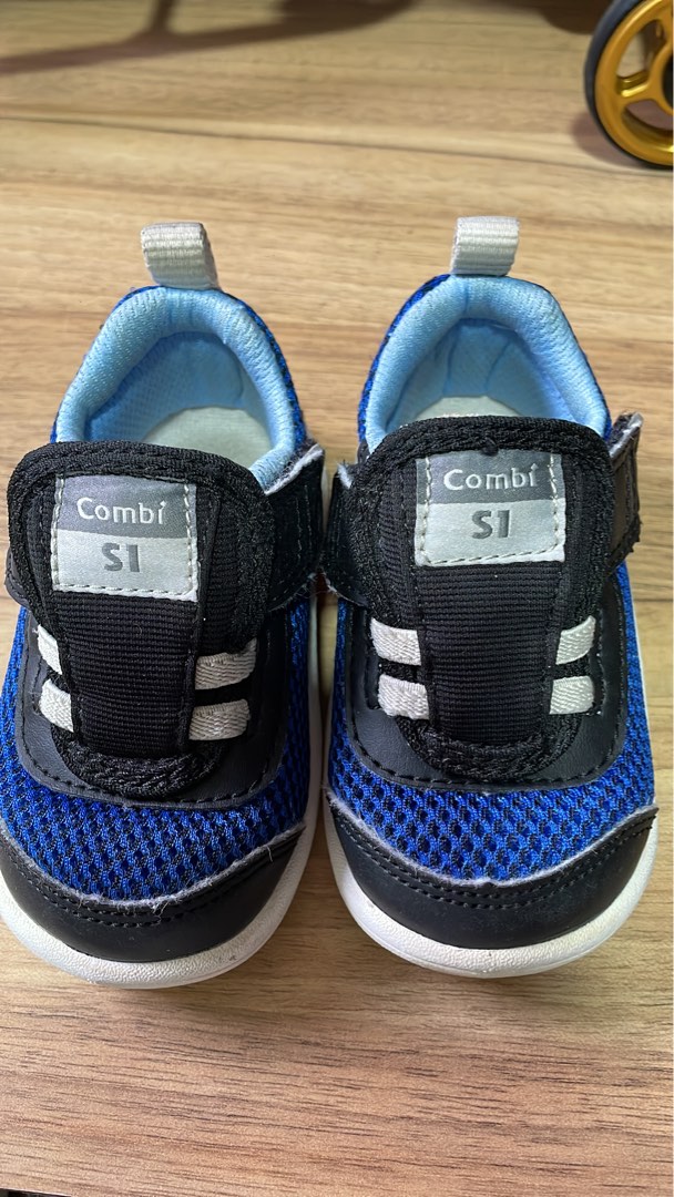 Little boy shoes size 1 store