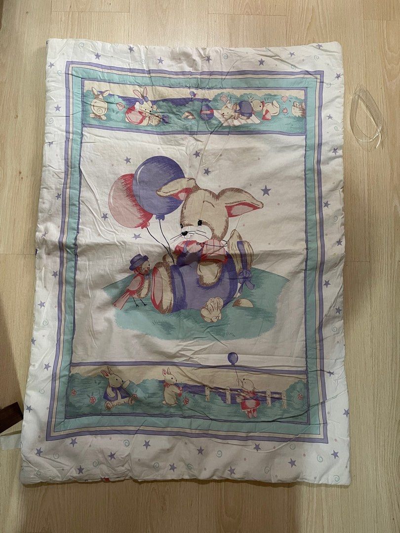 baby comforter (Category: Bed Guards) located in Quezon City. Submitted by macky_preloved21 (Listing ID 1281650319, Image 2). Description: take all 1000 baby comforter 150 each bump gusrd + comforter 350 bump guard 150.