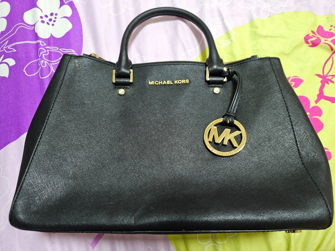 Michael kors sutton best sale saffiano