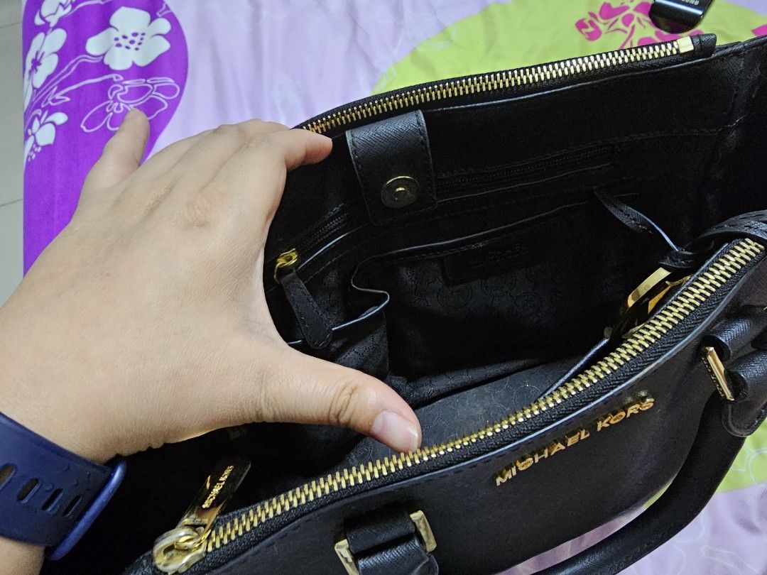 Michael kors sutton cheap black saffiano leather satchel
