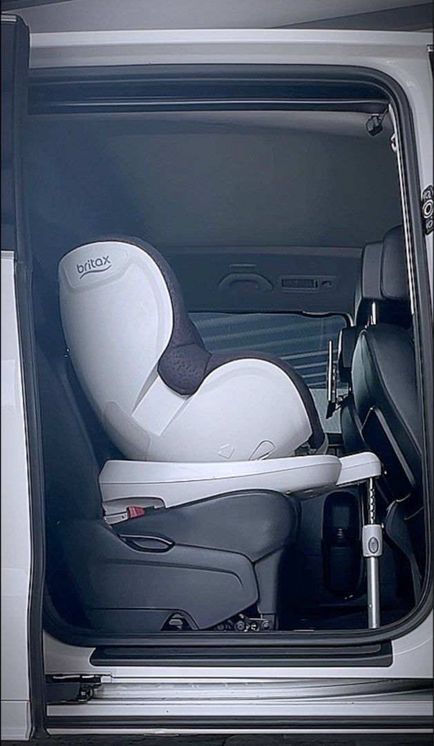 Britax R mer Dualfix Child Seat ISOFIX
