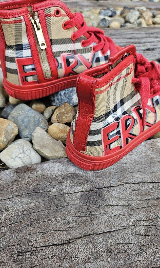 Burberry shoes kids 2025 red