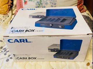 CARL Cash Box CB-8200