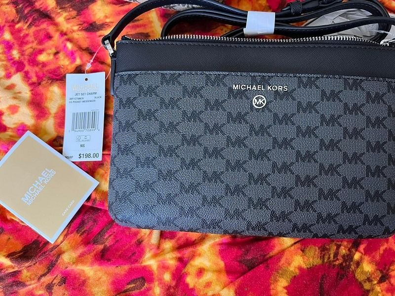 Clearance Sale Michael Kors Crossbody File Messenger Bag Black