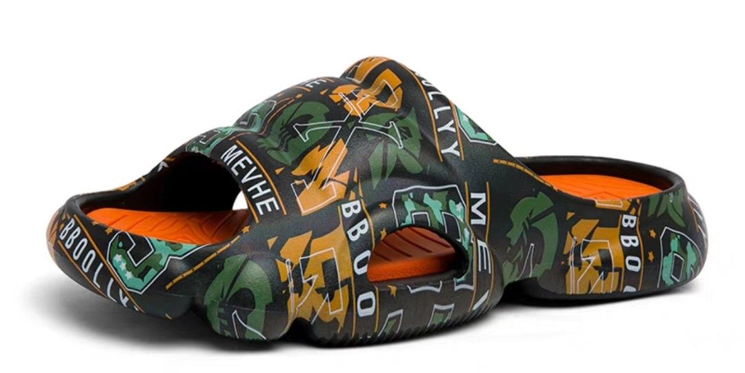 Mens camo hotsell slippers