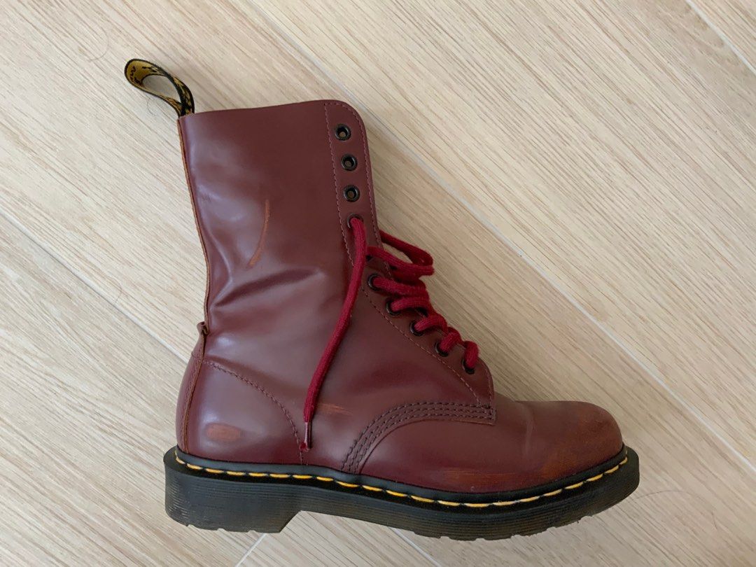 DR. MARTENS X KENT CURWEN 41 Carousell