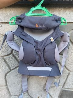ErgoBaby Carrier Four Position 360 cool air Carbon Grey