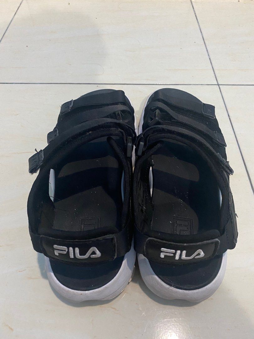 fila disruptor sandal men 1706084457 01a5ac25 progressive