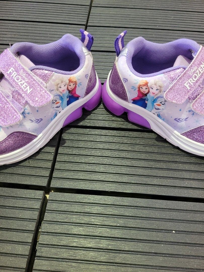 Frozen running shoes new arrivals