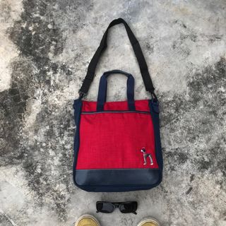(Kategori: ) berada di . Dikirim oleh RVLTN.STUFF (ID iklan 1281679946, Gambar 1). Deskripsi: .