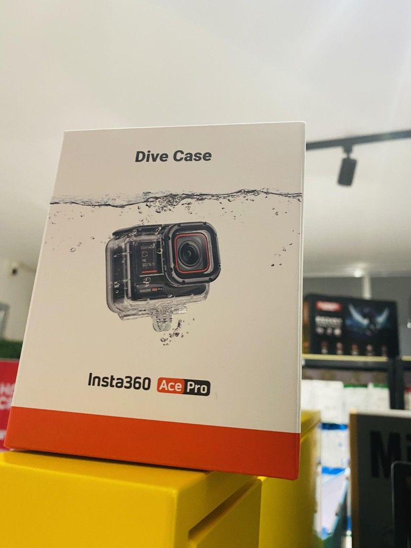 Insta360 AcePro Dive Case (Category: Camera Bags & Carriers) located in Makati City. Submitted by techubstoreandaccessories (Listing ID 1281725505, Image 3). Description: Insta360 AcePro Dive Case Ready for Pick-Up / Same Day Delivery Via Lalamove‼️ DETAILS: ✅ Actual Picture Posted. ✅BRAND NEW, SEALED, & ORIGINAL. ✅7 Days Replacement for Factory Defects and 1year Limited Warranty. (Terms and conditions apply). ✅With Sales Invoice (BIR REGISTERED)