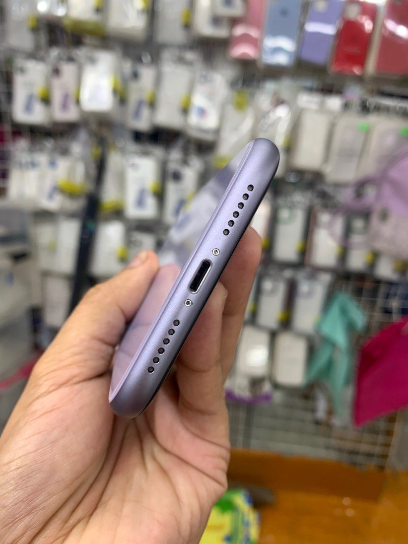 iPhone 11 (256gb) (Category: iPhone 11 Series) located in Manila. Submitted by arzillah (Listing ID 1281729063, Image 3). Description: iPhone 11 256gb 94% battery health Factory unlock US variant Slitly use No dents No scratches No issues All working Open for COD/COP + SF Manila area (sameday delivery) Province area (via LBC) required DP to avoid cancellation Physical store: Greenhills Shopping Center, 2ndfloor, stall#: XB 19 (Arzillah Gadgets Sh