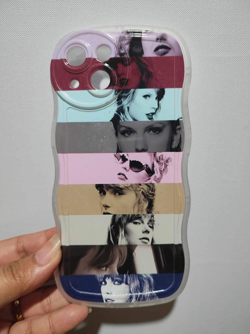 Original Taylor swift iPad case, Mobile Phones & Gadgets, Mobile & Gadget  Accessories, Cases & Sleeves on Carousell