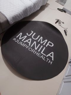 Jump manila mat