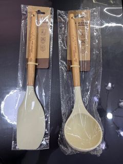 （分類：）位於 。 由 angeltsui731 提交（商品編號 1281727764，圖片 1）。簡介： 。