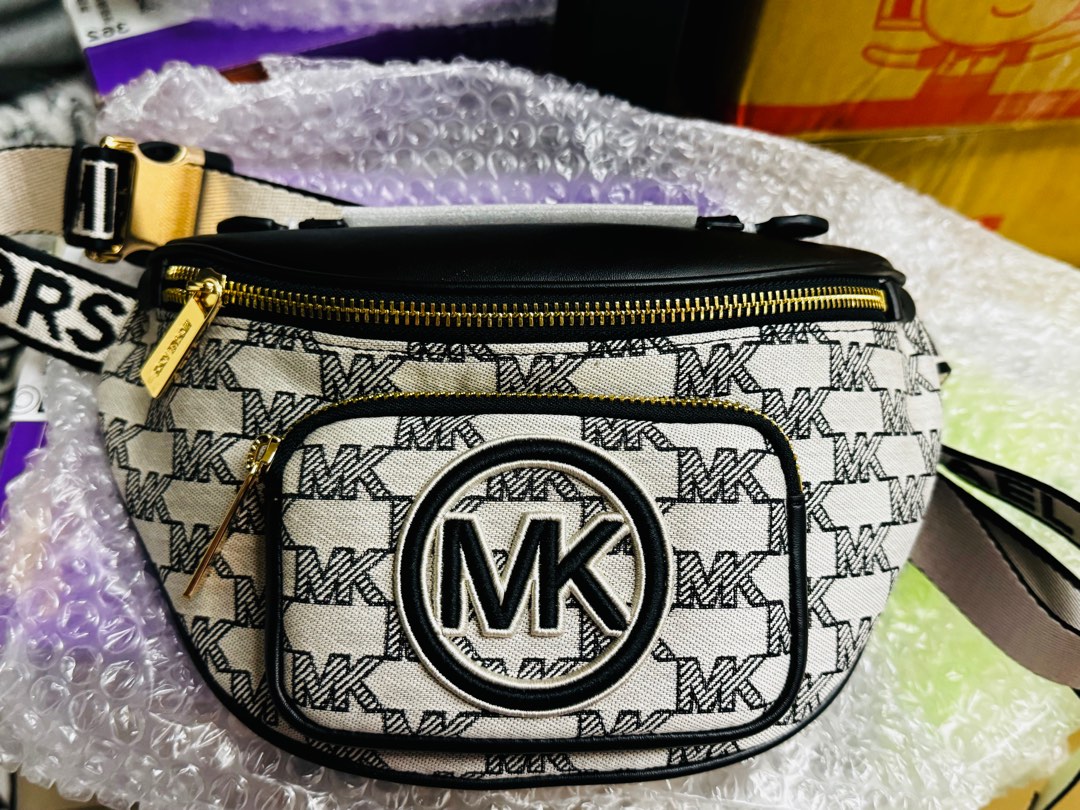 Kors belt bag shop