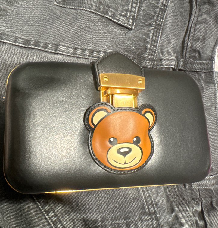 Moschino bear clutch authentic Women s Fashion Bags Wallets Clutches on Carousell