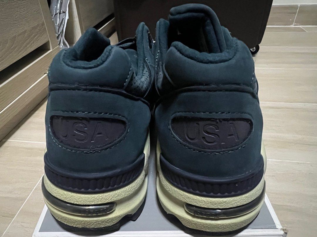 New balance M990DRK2 990 V2 Carousell