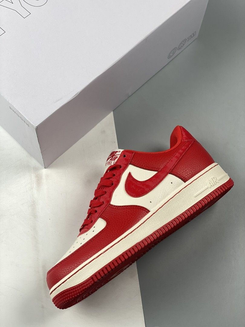 Nike air force 1 off white red top