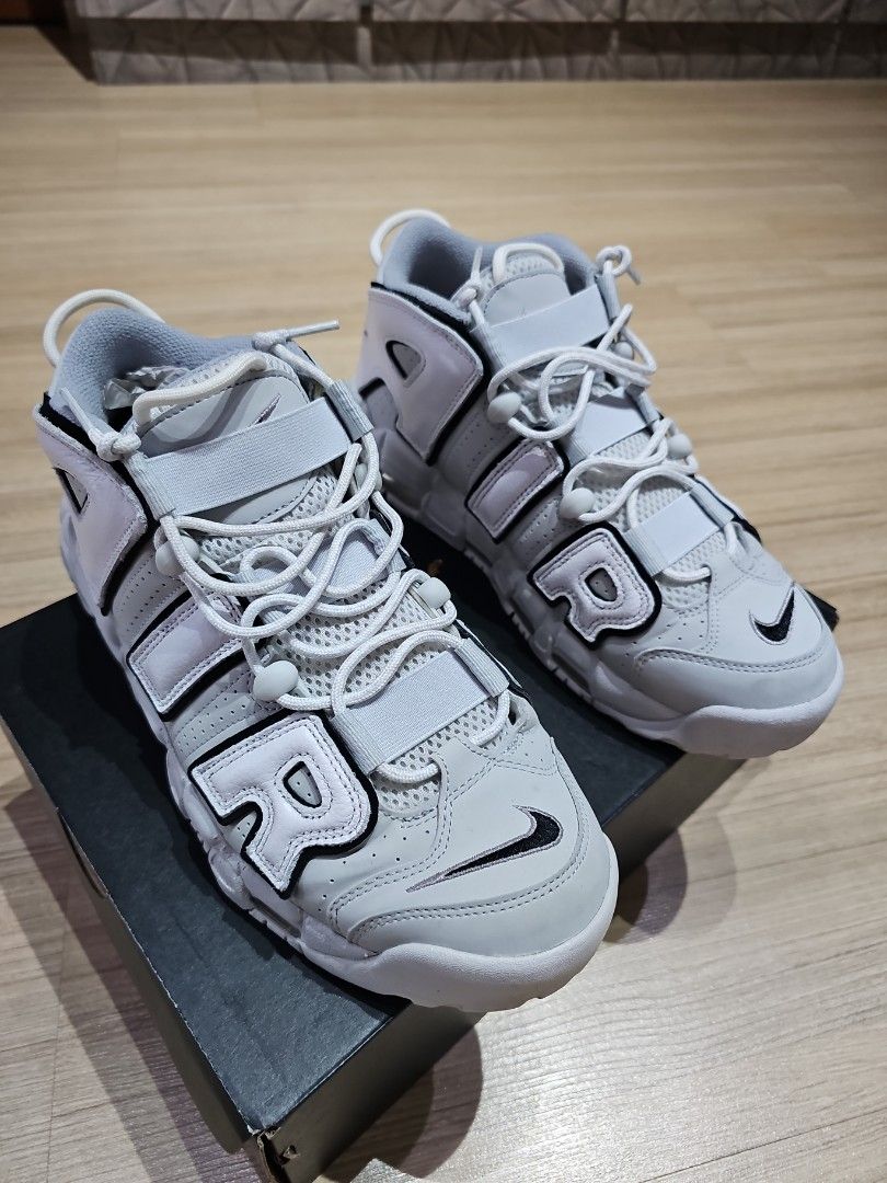 Air uptempo white and sale silver