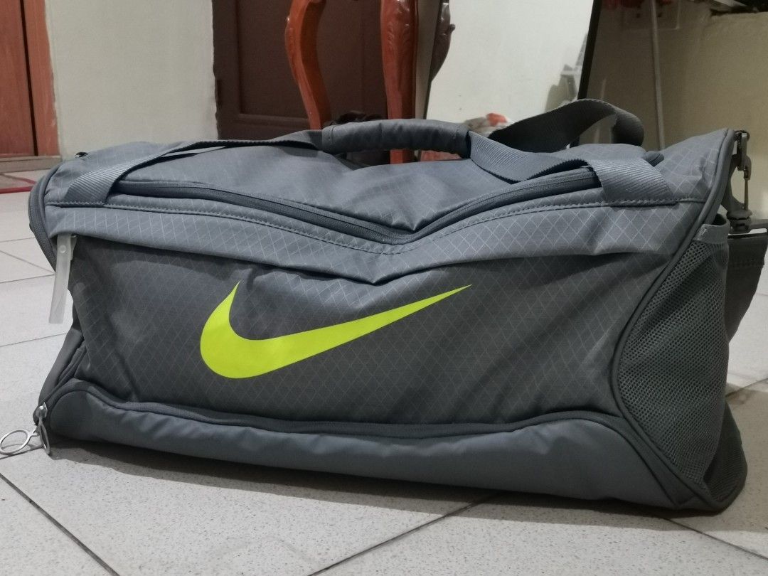 NIKE Brasilia Winterized Bag duffel/gym, Men's Fashion, Bags