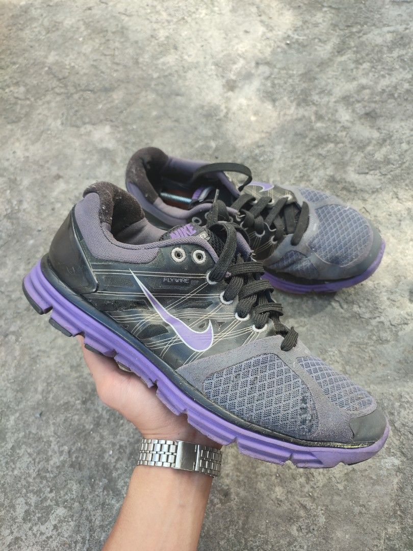 Nike Lunarglide 2 Men s Fashion Footwear Sneakers on Carousell