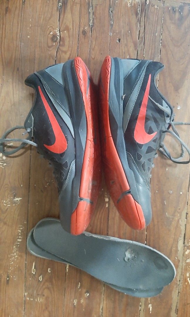nike zoom attero 2