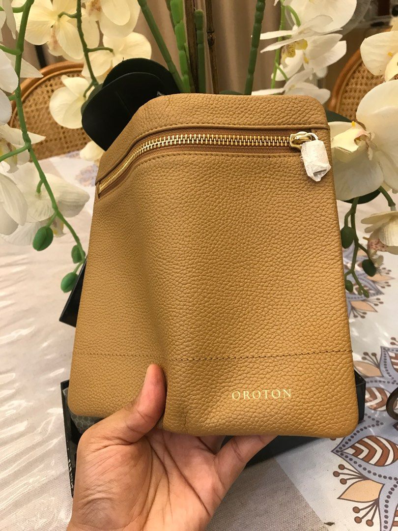 Oroton bueno outlet