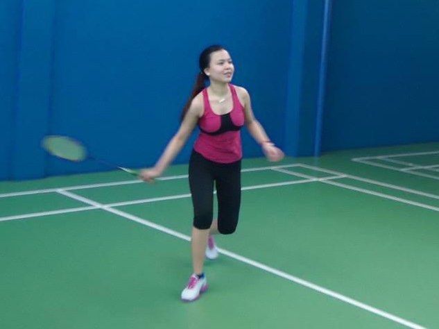 Pink Workout Top (Category: Activewear) located in Makati City. Submitted by simplynelly (Listing ID 1281282101, Image 1). Description: .