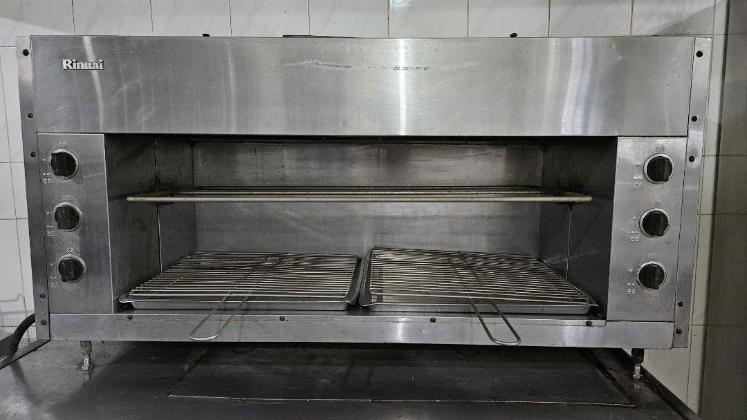 Rinnai Salamander Grill (Category: Cookers) located in Caloocan City. Submitted by fashionista_18 (Listing ID 1281673753, Image 1). Description: Salamander Grills The commercial salamander grill is a powerful yet versatile and adjustable grilling option for food caterers and kitchens. A free-standing grill for a variety of food from toast to steaks. In Very Good Condition all working... location: 9th ave. Caloocan.