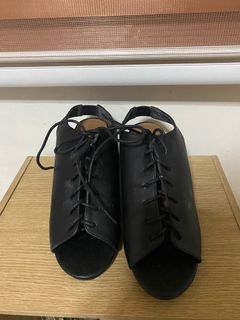 S&H Open-toe sandals with heels