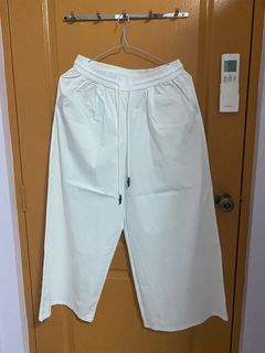 (Category: ) located in . Submitted by meiwennn (Listing ID 1281715057, Image 1). Description: .