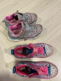 Skechers light store up battery