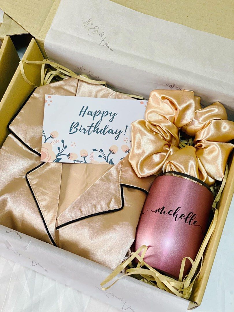 Sleepwear gift outlet sets